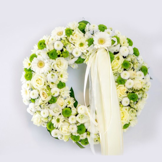 Angels lead your way - open wreath